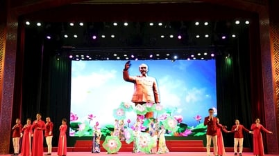 Tổng duyệt chương trình nghệ thuật ‘Khát vọng vươn mình’
