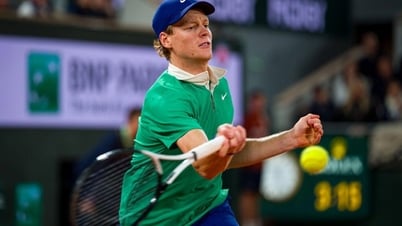 Tras derrotar a Djokovic, Sinner accedió por primera vez a la final de Roland Garros