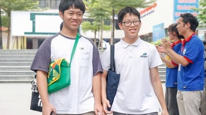 Đề thi tiếng Anh vào lớp 10 Hà Nội