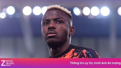 Osimhen sắp chạm đỉnh thu nhập cầu thủ