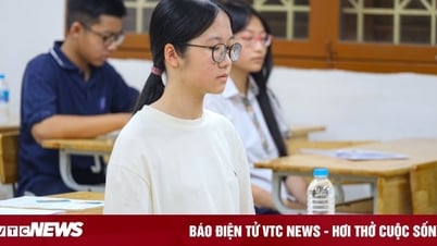Đề Toán thi vào lớp 10 Hà Nội 2025