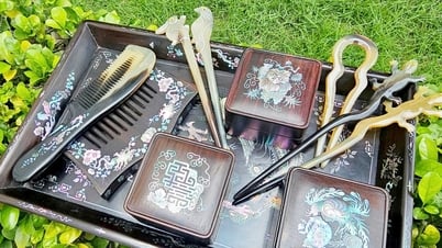 Geben Sie Millionen für handgefertigten Schmuck aus
