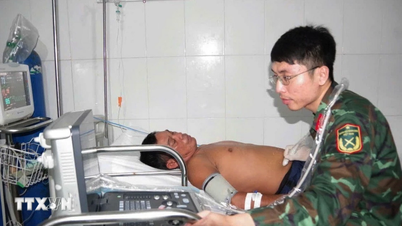 Khanh Hoa: Rechtzeitige Notfallversorgung für Fischer mit Blinddarmentzündung auf See