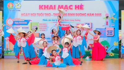 Rộn ràng sân chơi hè