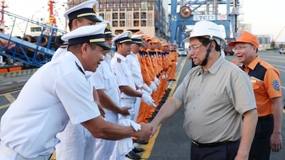 Hải quân nhân dân Việt Nam với nhiệm vụ phát triển kinh tế biển, giữ vững độc lập, chủ quyền, quyền chủ quyền, quyền tài phán và lợi ích quốc gia trên các vùng biển, đảo và quần đảo của Việt Nam