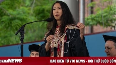 Phát biểu chấn động ở đại học danh giá, nữ thạc sĩ bị 'soi' xuất thân giàu có