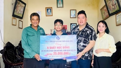 សម្ព័ន្ធនារីស្រុកណាំសាច សហការផ្តល់អំណោយជាច្រើនដល់កុមារ