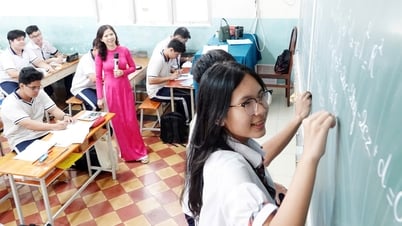 Bí quyết ôn thi tốt nghiệp THPT đạt điểm cao: Câu bị động trong tiếng Anh
