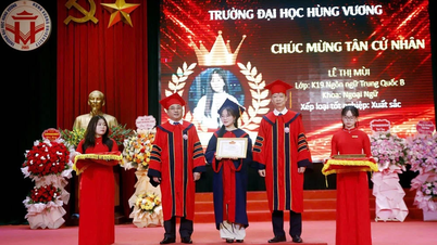 Hơn 200 sinh viên được tuyển dụng ngay trong lễ bế giảng