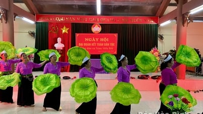 Der Bezirk Kim Boi baut ein kulturelles Leben auf