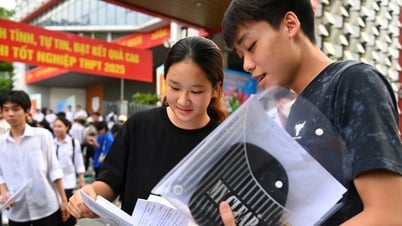 Difficult exam, Foreign Trade University reduces admission threshold below 24 points?