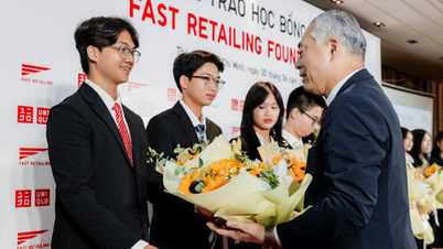 12 excellent students receive scholarships to study in Japan