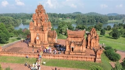 Về Làng Văn hóa, du lịch các dân tộc Việt Nam trải nghiệm văn hóa truyền thống