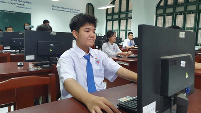Chuyển đổi tất yếu kỳ thi dành cho học sinh lớp 12