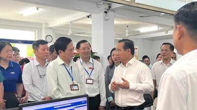 ホーチミン市人民委員会のグエン・ヴァン・ドゥオック委員長がディアン地区で調査を受けた