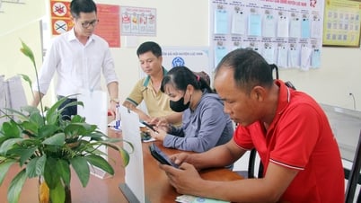 Thành lập các tổ công tác tiếp nhận, hướng dẫn, giải đáp khó khăn, vướng mắc về lĩnh vực bảo hiểm xã hội