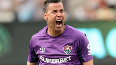 "Người nhện" 44 tuổi Fabio đưa Fluminense vào tứ kết FIFA Club World Cup