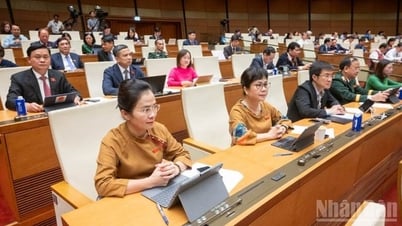L’État garantit des fonds d’indemnisation et de soutien à la réinstallation pour les projets ferroviaires non financés par l’État.