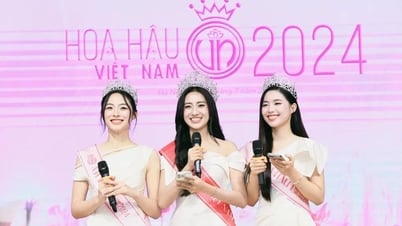 កំពូលបវរកញ្ញាវៀតណាមឆ្នាំ 2024 ទាំង 3 ច្រៀងបទ "វៀតណាមក្នុងខ្ញុំ" ជាមួយគ្នា