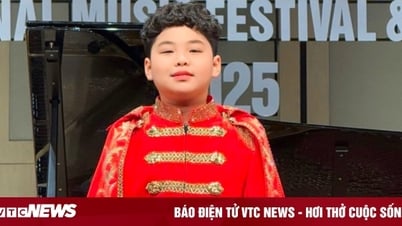 Un garçon de 13 ans remporte le premier prix d'un concours international de musique d'opéra