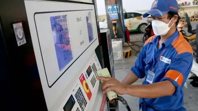 Giá xăng dầu hôm nay 10/7: Xăng chiều nay tăng bao nhiêu đồng một lít?