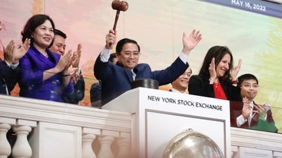 Xây dựng trung tâm tài chính khu vực và quốc tế: Kinh nghiệm quốc tế và một số vấn đề đặt ra từ phương diện chính sách