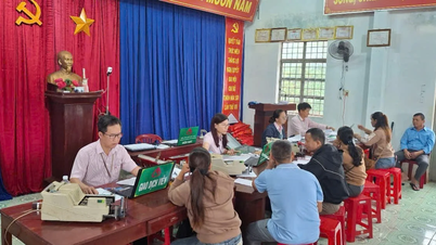 Phòng Giao dịch Chư Pưh tổ chức các phiên giao dịch đầu tiên sau sáp nhập