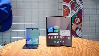 Cận cảnh bộ 3 điện thoại gập và đồng hồ thông minh mới của Samsung