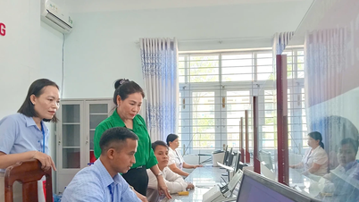Phó Chủ tịch HĐND tỉnh Gia Lai Huỳnh Thúy Vân làm việc tại xã An Vinh