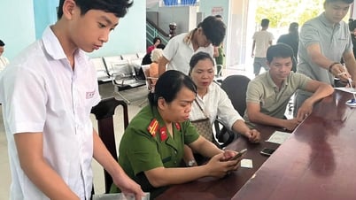 Nỗ lực phục vụ người dân sau sáp nhập đơn vị hành chính