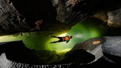 Tạp chí du lịch hàng đầu thế giới gọi hang Sơn Đoòng là kỳ quan siêu thực