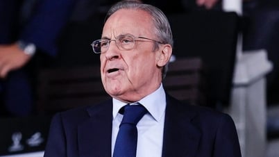 “Ông trùm” Florentino Perez phản ứng khi Real Madrid thảm bại