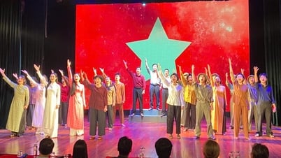 Đạo diễn Hàn Quốc dựng nhạc kịch về Chủ tịch Hồ Chí Minh