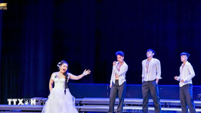 Nhiều nghệ sỹ opera nổi tiếng biểu diễn trong chương trình "The Light of Melody"