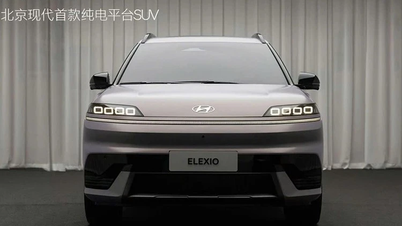 Hyundai Elexio lộ nội thất "xịn sò" màn hình kép 27 inch