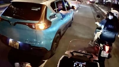 CSGT dẫn đường đưa sản phụ vào bệnh viện kịp thời
