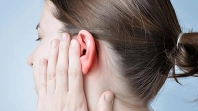 4 dấu hiệu ở tai có thể cảnh báo bệnh thận