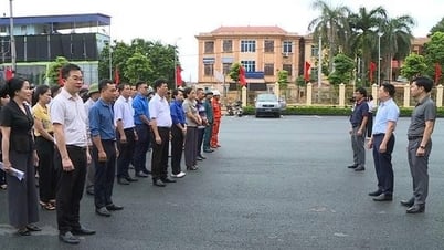 Xã Phúc Thọ phát động vệ sinh môi trường chào mừng Đại hội Đảng bộ xã