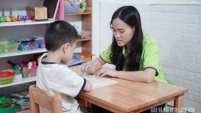Trẻ rối loạn phổ tự kỷ: Cần chăm sóc và can thiệp sớm
