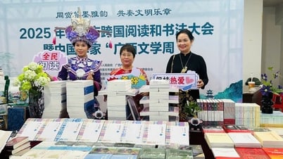 Ngày hội đọc sách quốc tế ở Sùng Tả