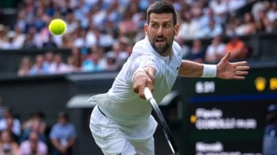 Nỗi lo chấn thương của Djokovic trước trận bán kết với Jannik Sinner