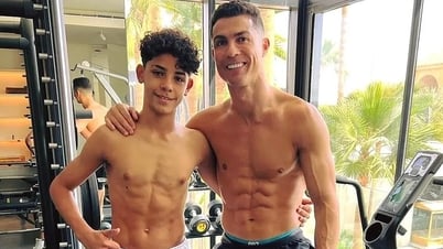 Ronaldo gò ép con trai tập theo hoàn cảnh của Messi