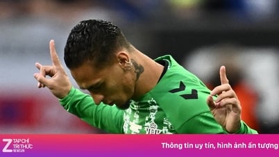 Antony quyết tâm rời MU