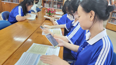 Vì sao TP.HCM đề xuất cấm học sinh sử dụng điện thoại di động trong trường học?