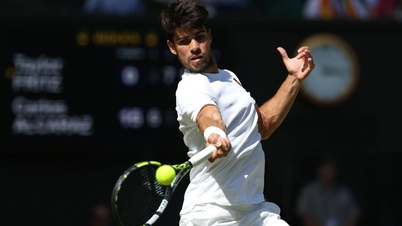 Alcaraz năm thứ 3 liên tiếp vào chung kết Wimbledon