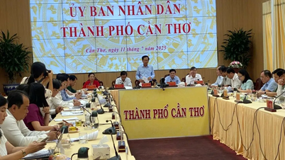 Nỗ lực giải quyết thủ tục hành chính tốt nhất cho người dân, doanh nghiệp