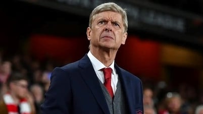 Arsene Wenger đáp trả lời tuyên bố Club World Cup là “ý tưởng tồi tệ nhất trong bóng đá“