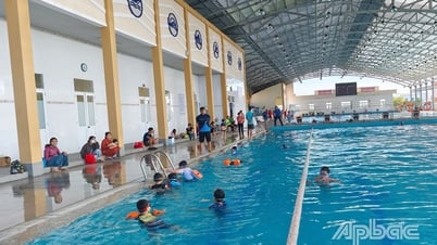 Học bơi an toàn, trang bị kỹ năng sống cho trẻ em