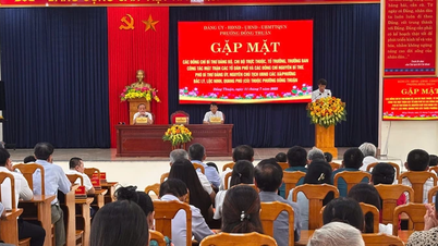 Phường Đồng Thuận: Gặp mặt đội ngũ cán bộ cơ sở