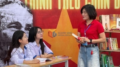 Chú trọng xây dựng văn hóa học đường